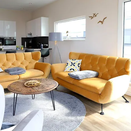 Floatinghouses Bernsteinresort *